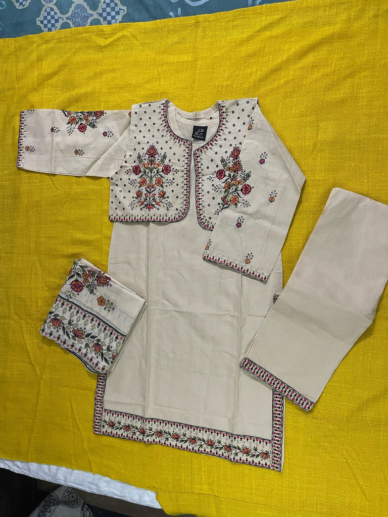 EMBROIDERED WOMEN STITCHED 3PC SUIT
