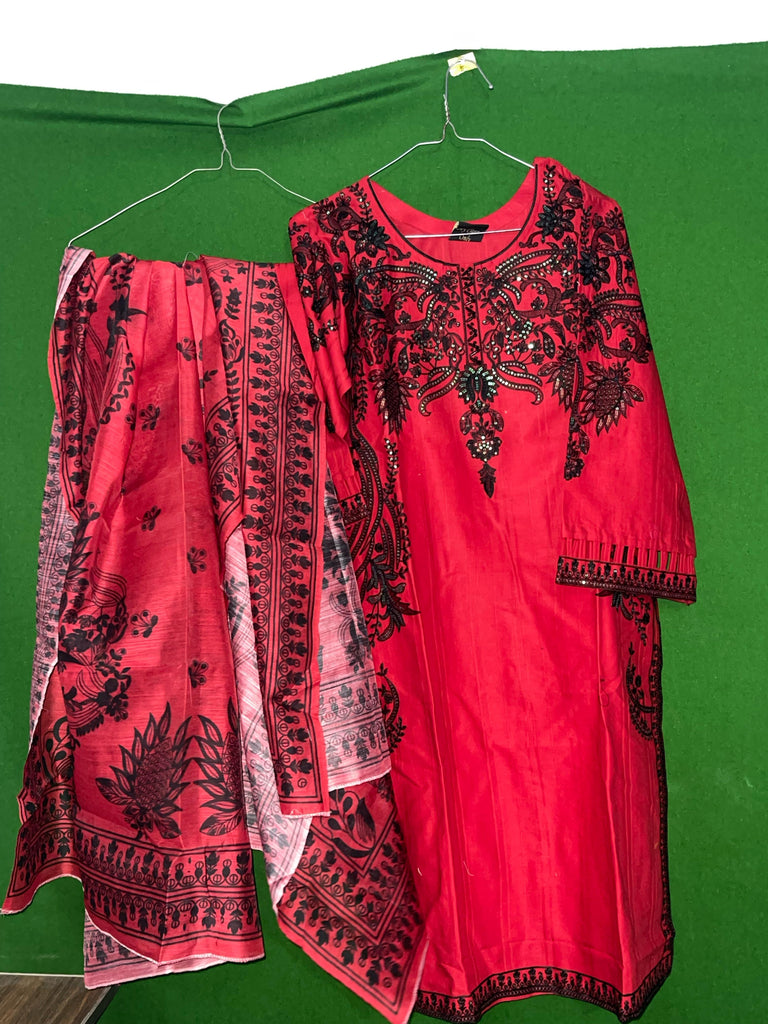 EMBROIDERED WOMEN STITCHED 3PC SUIT